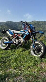 Supermoto stavba