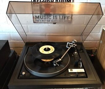 KVALITNÍÍ GRAMOFON DUAL CS 1237 (1979)PLNÝ AUTOMAT, ,MĚNIČ,