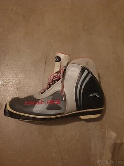 Boty na běžky + vazání