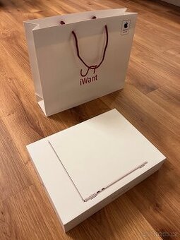 Apple MacBook M4/256gb-nerozbalený+doklad-hvězdně bílý - 1