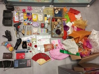 Mix věcí na výrobu dekorací za celkem 250 Kč