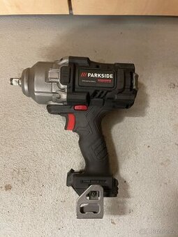 Aku rázový utahovák Parkside Performance