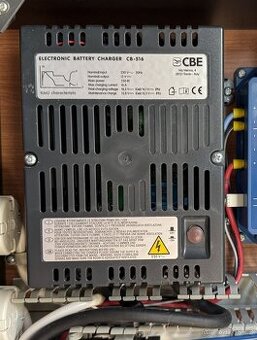 Prodám napájení a nabíječku CB-516-3 16A