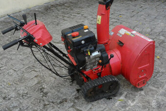 pásová sněhová fréza