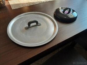 Prodám 2 retro pokličky