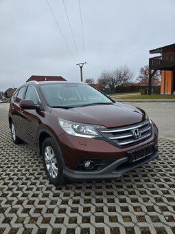 Honda CR-V 2.2-DTEC 110Kw Elegance 4x4 Manuál ,XENONY