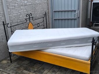 Prodám dvě kvalitní matrace Tencel 90cm x 200cm