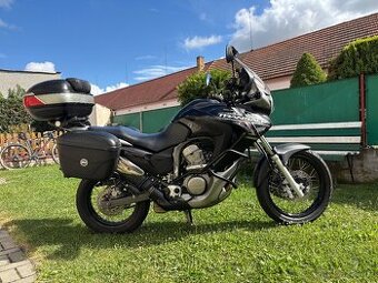 Honda Transalp XL 700 VA 2011