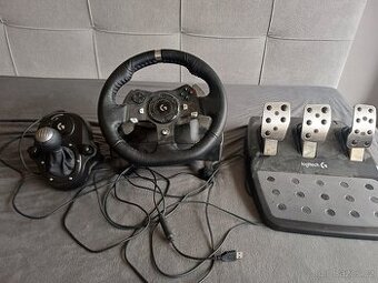 Herní volant Logitech G920 + pedály + řadicí páka
