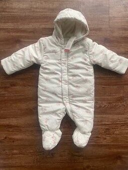 Prodám novou zimní kombinézu zn. Marks Spencer,6-9 m
