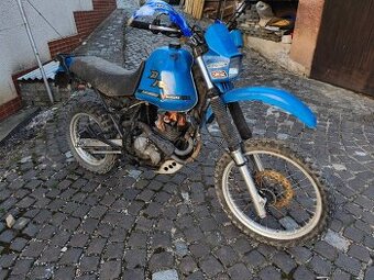Suzuki DR 600 bez tp