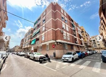 Na prodej Apartmán s garází  u moře ve Španělsku