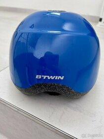 Dětská cyklistická helma Decathlon -zn.BTWIN - 1