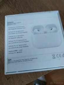Apple airpods (2nd generation)
