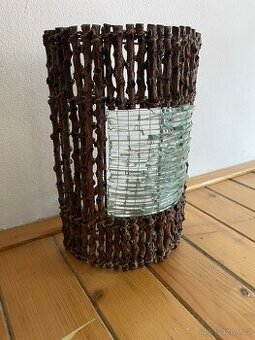 Nástěnná lampa