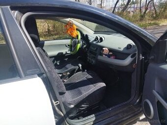 Smart Forfour 2004 manual benzin