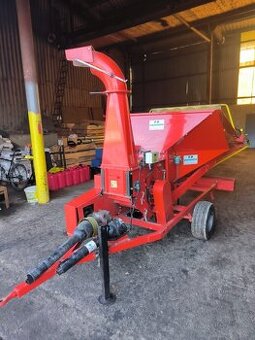 Traktor Zetor 5340