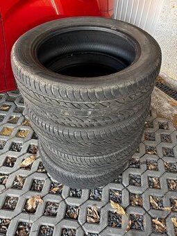 4ks letních pneu 225/55 r19