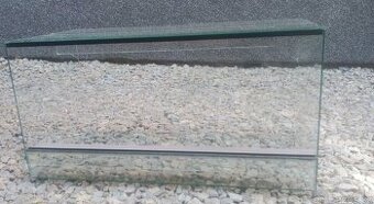 Terarium 100x50x50 Nové terarium .Vhodné pro agamy, želvy ha