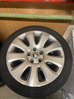 225/45 r17 Škoda superb alu+Let pneu
