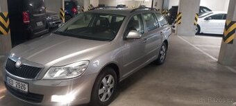 Skoda octavia 2  2.0 tdi  nova STK  klima  xenony