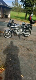 Yamaha Fazer 600