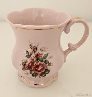 Růžový porcelán