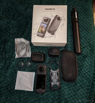 Insta360 x4