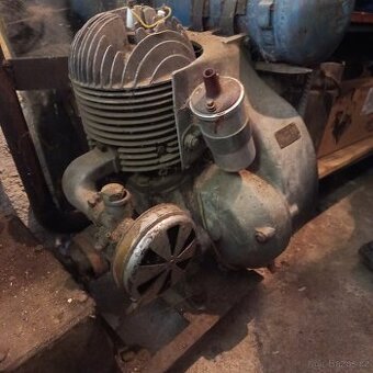 Motor Jikov typ 205 – starší, neznámý stav