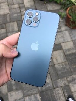 iPhone 12 PRO 256Gb v hezkém stavu, modrý - 1