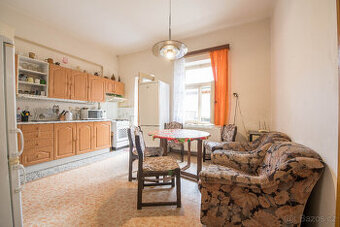 Pronájem cihlového bytu 2+1 (66 m2), s balkonem, Jihlava - 1