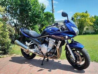 Suzuki Bandit 650 S, najeto 13 000 km