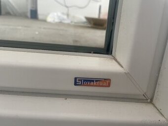 Prodám 3 komorové okno