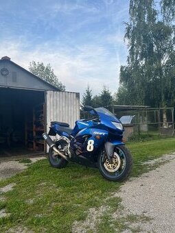 Kawasaki ninja zx9r 25kw v tp