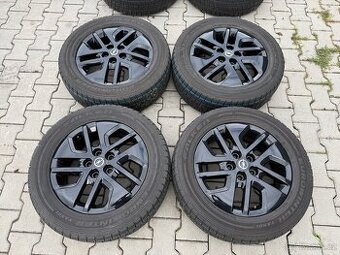 4x al kola 5x114.3 + pneu zimní 215/60 R17C