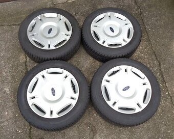 Ford sada zimních kol s pneu SAVA 205/55 R16 DOT 4623 8mm