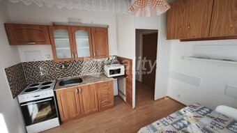 Pronájem bytu 1+1 s lodžií, Náměšť nad Oslavou, ev.č. 02221