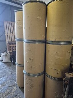 Sudy z tvrdého papiru