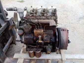 Motor zetor 3011