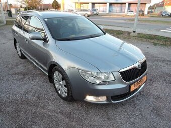 Škoda Superb Kombi 2.0 TDi DSG Kůže Navi 2012