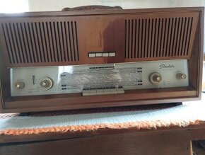 Historické rádio Tarantela