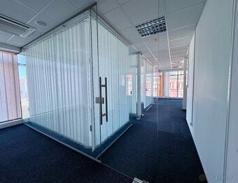 Skleněné kancelářské příčky GEZE