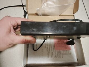 Satelitní přijímač