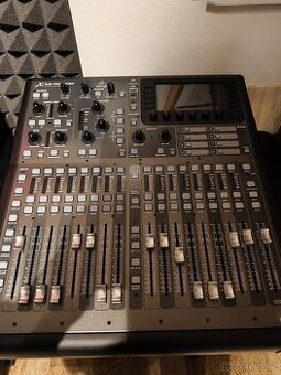 Behringer X32 Producer