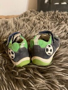 Superfit sandalky velikost 25