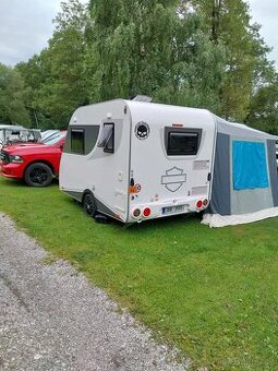 Karavan Tomplan Tommy TK30