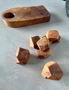 Dubové balanční kameny a prkénko