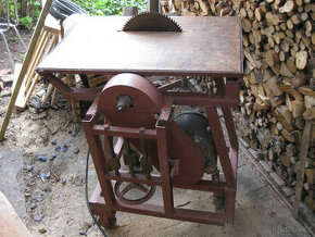 Okružní pila - Cirkulárka na 400V + řezné a brusné kotouče