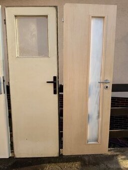 Pravé i levé dřevěné dveře 70/80