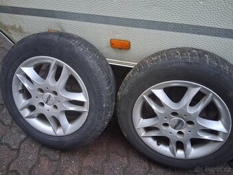Alu kola na karavan